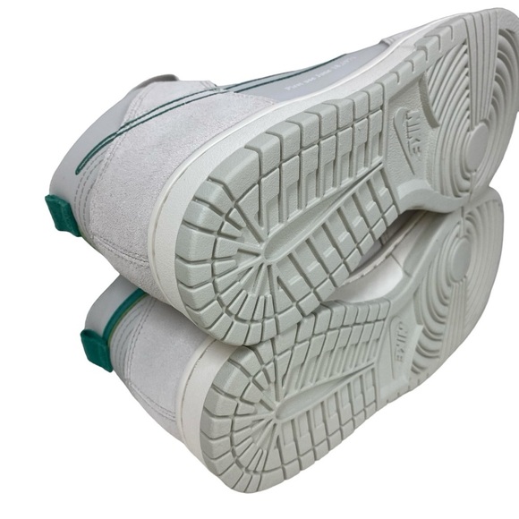 Nike Dunk Hi SE Light Bone Green‎ Noise DH0960-001 Size 8 main image 9